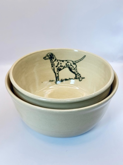 Ręcznie toczona ceramiczna miska dla Twojego pupila